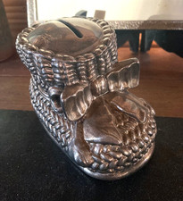 Tirelire chausson en métal