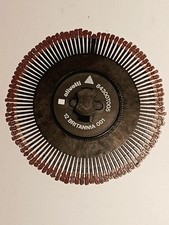 Marguerite machine à écrire Olivetti - 12 Britannia 001      #52