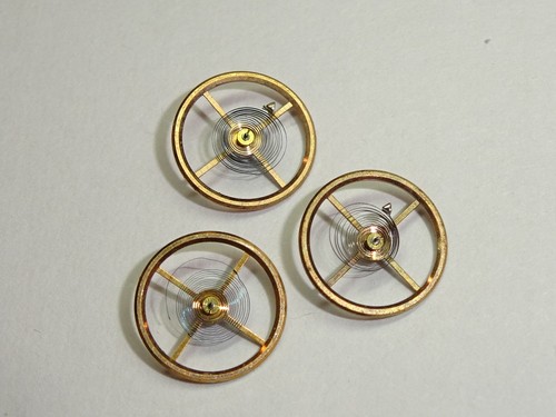 Lot balanciers 1327 omega - balanciers,