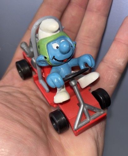 Schtroumpfs voiture course - voiture,