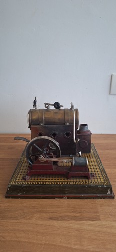 Ancienne machine vapeur - ancienne,