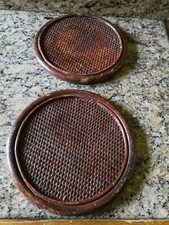 Plateaux ronds marron en bois et osier vintage lot de 2
