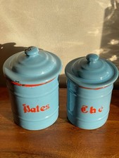 Anciens 2 Pots à Épices en Tôle Émaillée Couleur Bleu Vintage