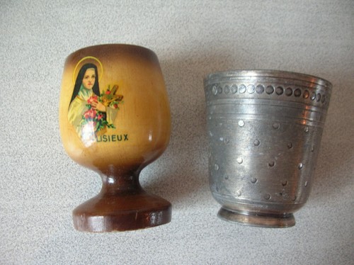 Ancien coquetier catholique