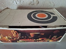 LE CREUSET,  SERVICE À FONDUE 6 PERSONNES, FONTE ÉMAILLÉE 