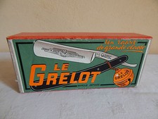 Ancienne boite en carton " Le Grelot .. un rasoir de grande classe " (vide)