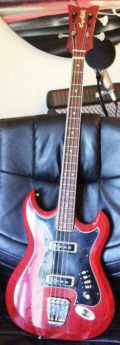 Hagstrom bass guitar 1967 - h8,