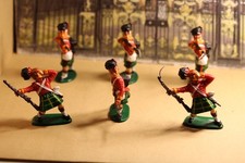 1/32 TYPE AIRFIX PLASTIQUE LOT GARDE ROYALE ECOSSAISE