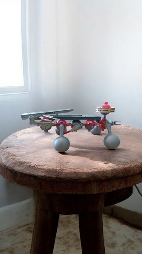 Vaisseau spatial jouet vintage