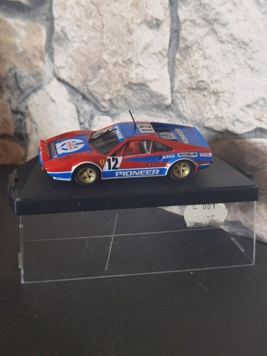 Vitesse voiture ferrari - -,