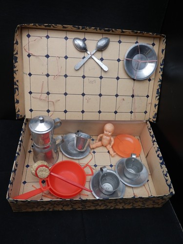 Jouet ancien dinette poupée - ancien,