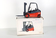 CONRAD FENWICK Elévateur