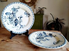 Lot 2 Assiettes Plates Porcelaine De Gien Terre de Fer Decor Chèvrefeuille 19éme