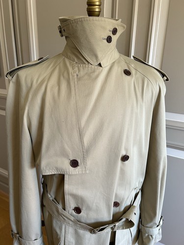 Bnwt sealup trench uk40 - bnwt,