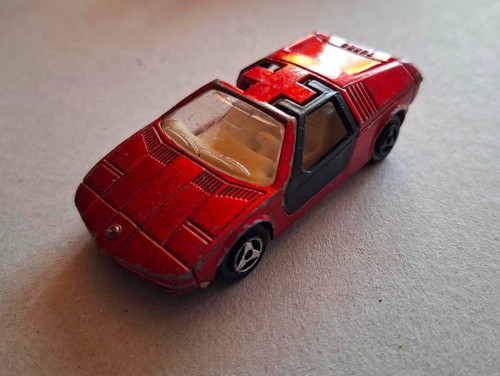 Voiture miniature ancienne - miniature,