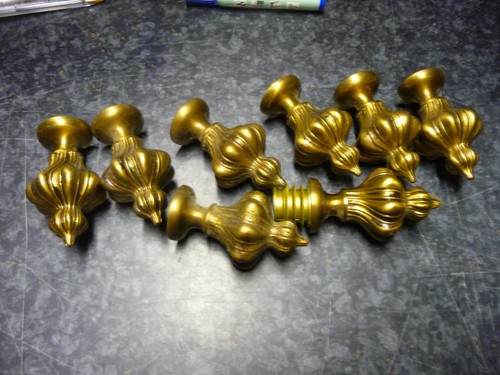 Lot embouts de tringles - de,