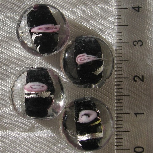 Perles vert noir - perles, roses