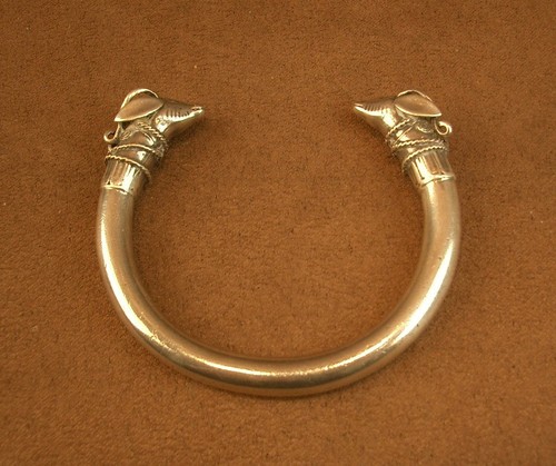 Bracelet jonc deux têtes - à,