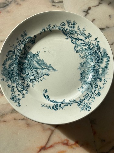 Assiettes plates ancienne - plates,