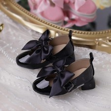 Chaussures miniatures à