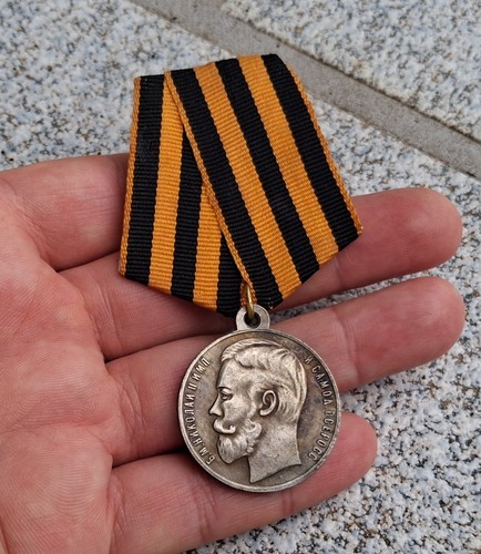 Médaille ordre pour la - pour,