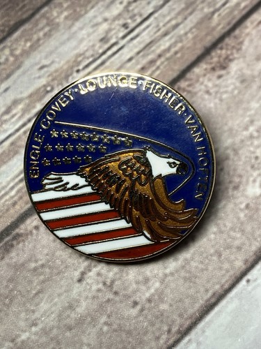 Pin vintage space shuttle - pin’s,