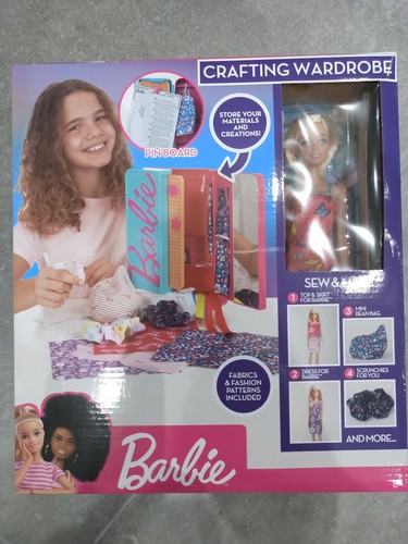 Barbie garde robe - barbie, garde-robe
