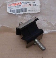 Yamaha 796-22891-03 isolateur