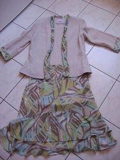 ENSEMBLE VESTE ET JUPE DE CEREMONIE NEUF