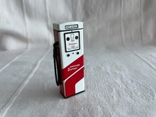 Pompe à essence mélange 2 temps  - 1/18 ? pour diorama