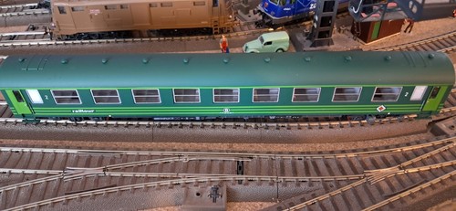 Voiture railtour verte - voiture, ls
