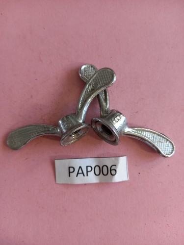 Papillons serrage roue - papillons,