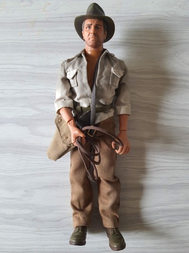 Figurine indiana jones hasbro - figurine,