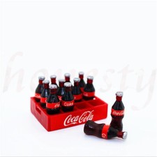 Ensemble de 12 Dollhouse Miniature Mini Coca avec décor modèle Base Cola