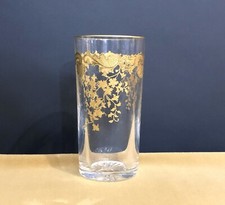 verre en cristal doré à l'or