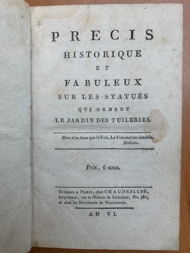 Précis historique fabuleux - et,