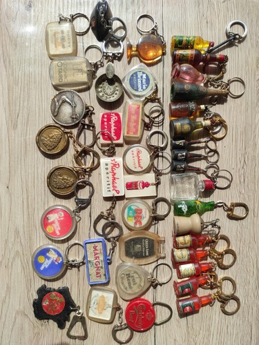 Lot porte clés sur le - porte-clÉs,