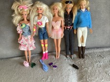 lot de poupées Barbie Avec Accessoires Le Tout Propre