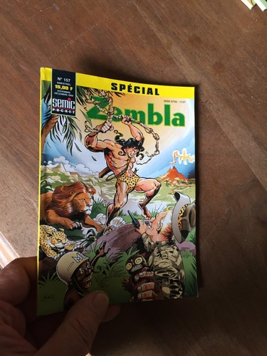 Petit format zembla - bd,