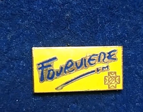 Rare pins radio fourvière - pins,