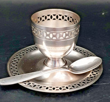 coquetier avec coupelle et sa