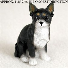 Chihuahua Mini Figurine Peinte