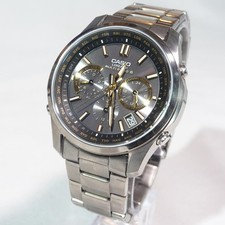 Montre chronographe CASIO LINEAGE LIW-M610TS titane à ondes radio solaires