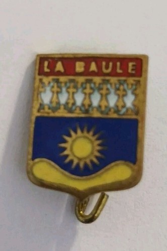 écussons broche ancienne - écussons,