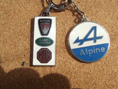 Tres rare porte clefs - tres,