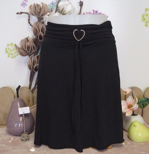 Vêtement occasion femme - ,