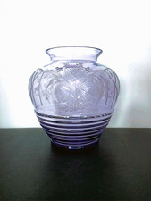 Ancien Vase En Cristal Gravé