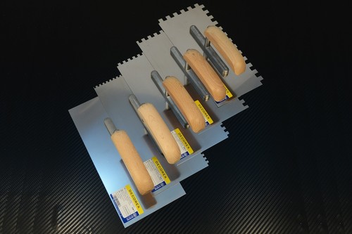 Truelle lisse dentelée - truelle,