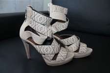 Escarpins en cuir femme neufs
