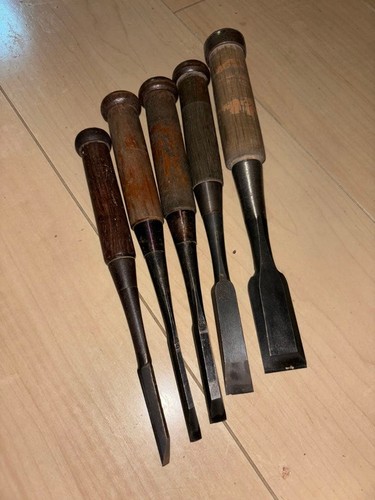 Ensemble sculpture sur - ensemble, bois